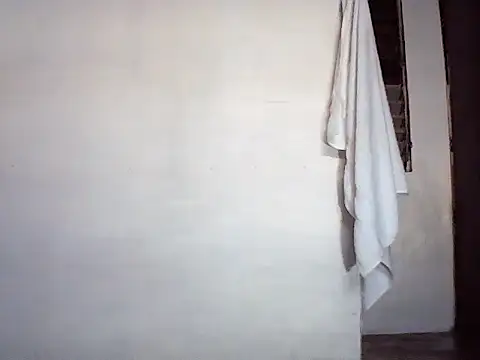 Snapshot of mooncakebunnyx chatting on October 2, 1:43 am mooncakebunnyx online show from October 2, 1:43 am