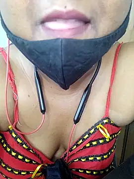 sexynayan23 online show from May 3, 6:50 am