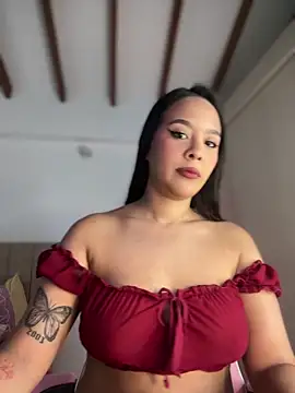 Little Amber6 online show from June 5, 9:21 pm