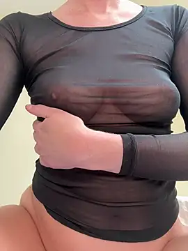 CutieEmy online show from May 15, 3:04 pm