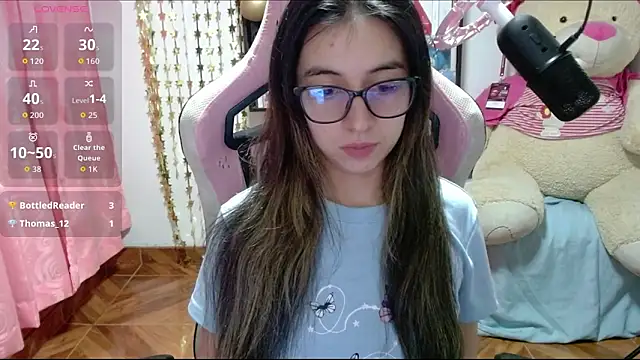 Maggie Fox3 online show from October 23, 2:17 am