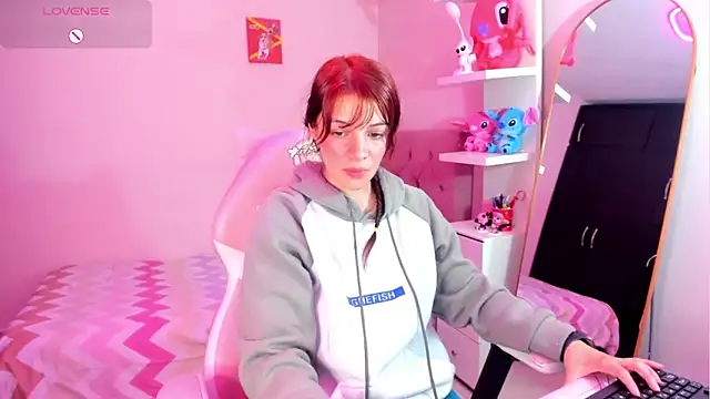 Vannessa  Shy online show from February 12, 10:33 pm