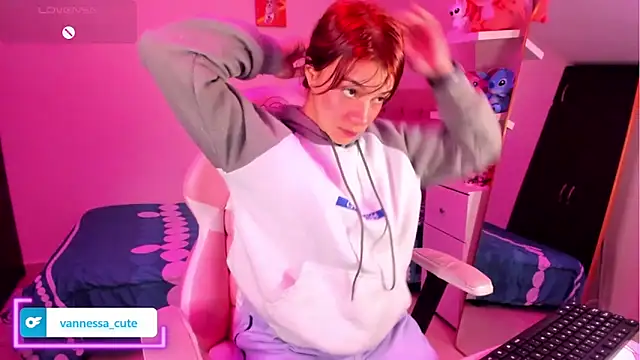 Vannessa  Shy online show from February 13, 11:28 pm