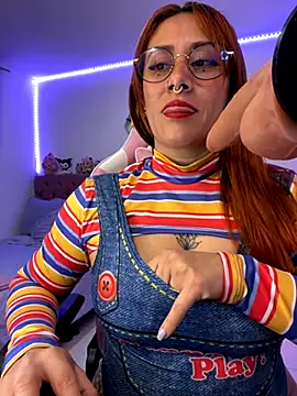 Luna Paris  online show from November 20, 11:06 pm