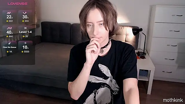 mothkink online show from November 4, 5:29 pm