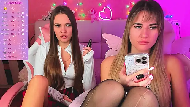 ivannatompsonnn online show from March 25, 6:05 am