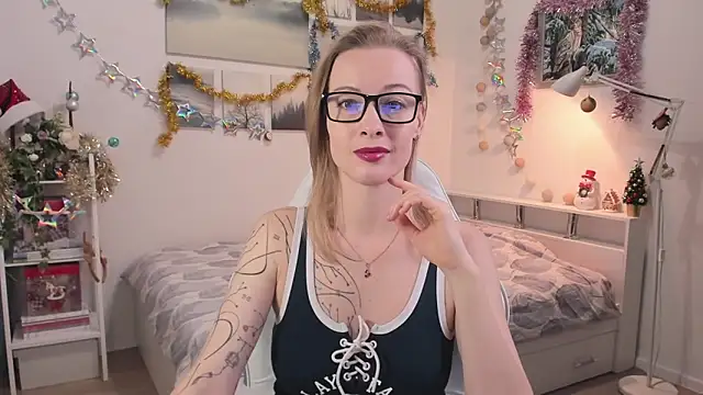 MissRightX online show from January 13, 8:40 am