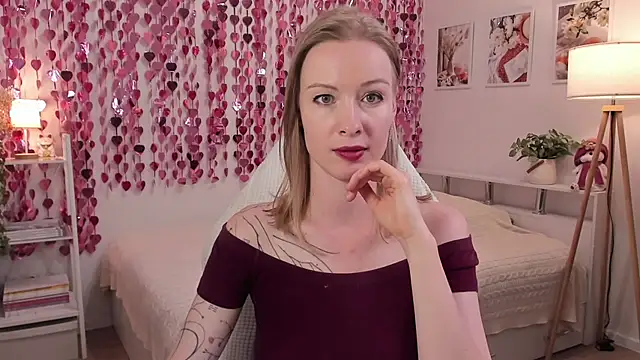 MissRightX online show from June 21, 4:44 pm