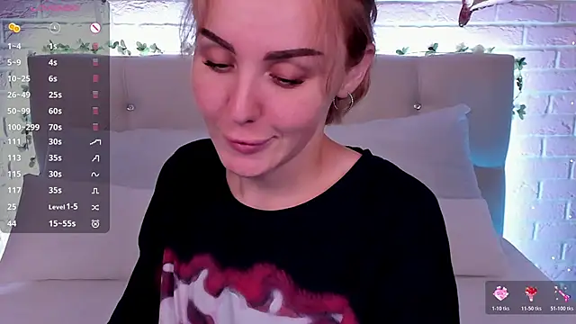 LianaFord online show from November 3, 9:19 pm