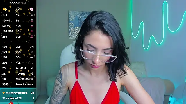 Snapshot of barbie_scoth_ chatting on October 8, 11:20 pm barbie scoth online show from October 8, 11:20 pm