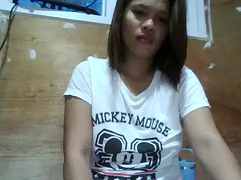 Silly Girl21 online show from July 26, 9:33 pm