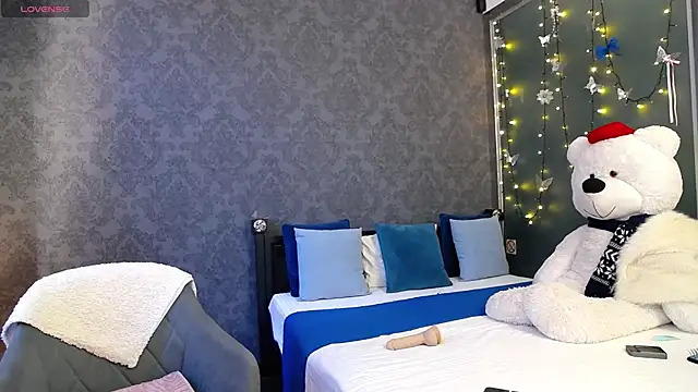 KateJonson online show from October 31, 12:20 pm