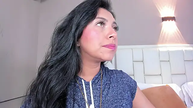  BunnyNaugthy online show from October 1, 1:05 pm