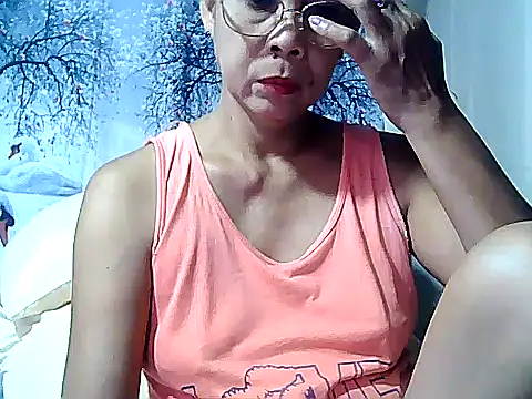 urwife tobe online show from September 23, 1:09 pm