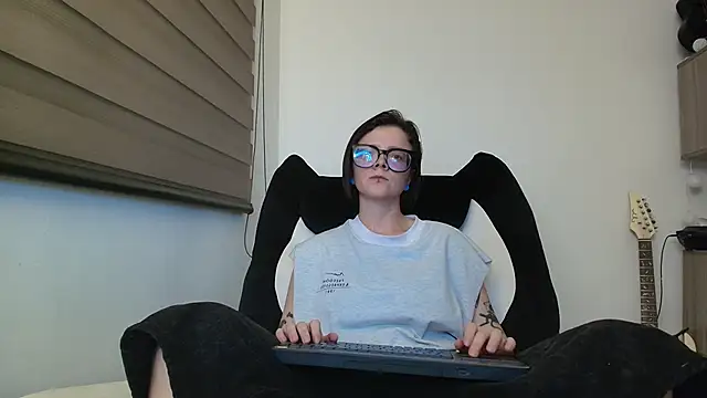 Arya starrk online show from January 13, 11:53 pm