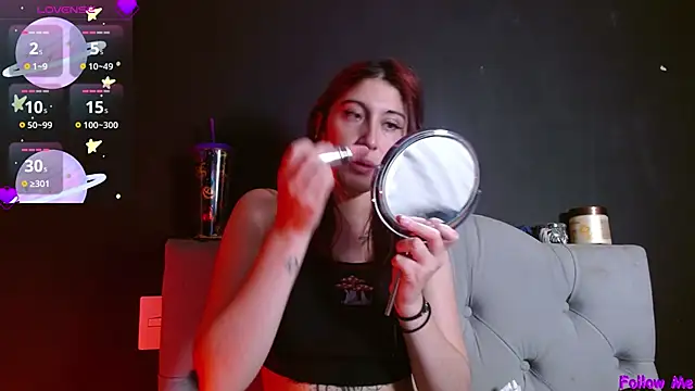 Red-moon1 online show from February 21, 6:36 am