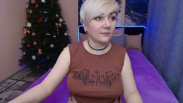 BlondPearl online show from January 5, 5:38 pm