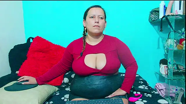 Diana Lozano online show from November 27, 5:10 am