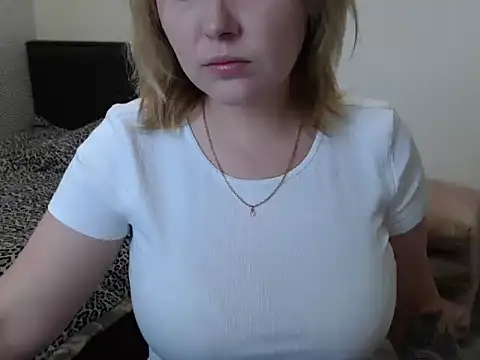 leeilawow online show from May 27, 6:43 am