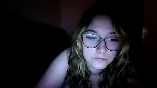 NaughtyRapunzel7 online show from November 5, 11:21 pm