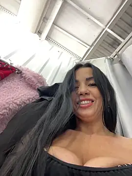 CrazzyChicks online show from November 22, 7:33 am