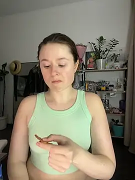 sweetest pie online show from November 28, 9:51 pm