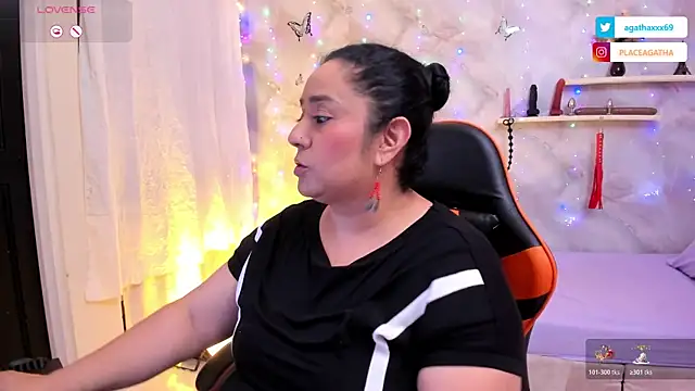 agathaxxx-69 online show from December 22, 8:34 pm