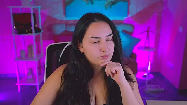 CeceliaJohnson online show from November 12, 8:23 am