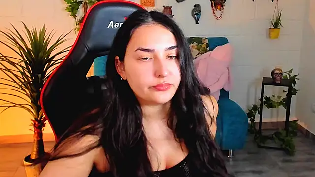 CeceliaJohnson online show from November 26, 8:26 am