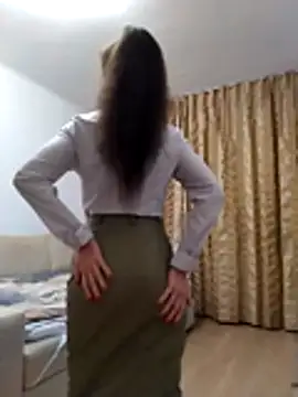 baby sweet girl  online show from November 15, 10:11 pm