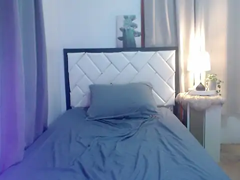 princessjadexx online show from February 19, 10:52 pm