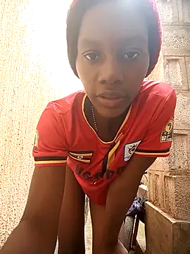 Petite li online show from November 20, 7:53 am