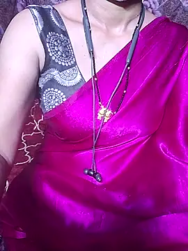 XBHUUME online show from May 11, 5:10 pm