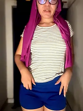 MatchedEyebrow online show from January 15, 9:54 pm