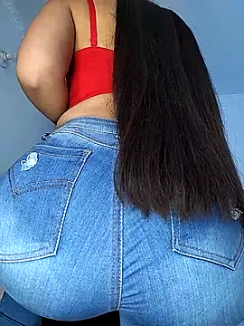 Snapshot of amycute_ chatting on September 19, 9:36 pm amycute online show from September 19, 9:36 pm
