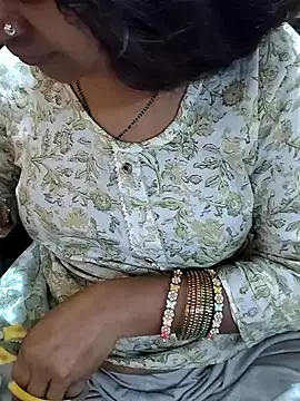 Diya 143 online show from April 4, 3:22 pm