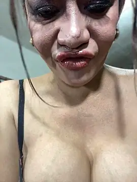 HugeKatarinaTS online show from October 23, 6:47 pm