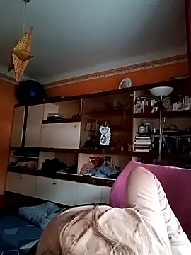 Dettybitch40 online show from October 30, 8:05 am