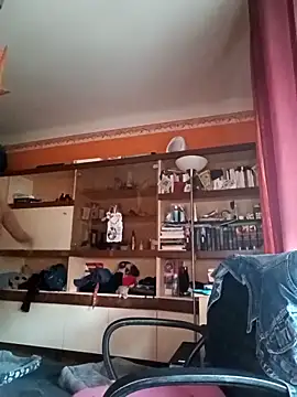 Dettybitch40 online show from October 11, 5:45 am