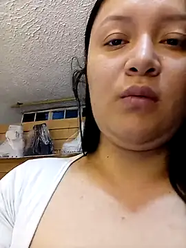 Arisha34 online show from November 17, 11:11 am