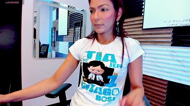 HannaPetit online show from April 18, 7:18 pm