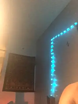 MsDelianess online show from October 9, 5:33 am