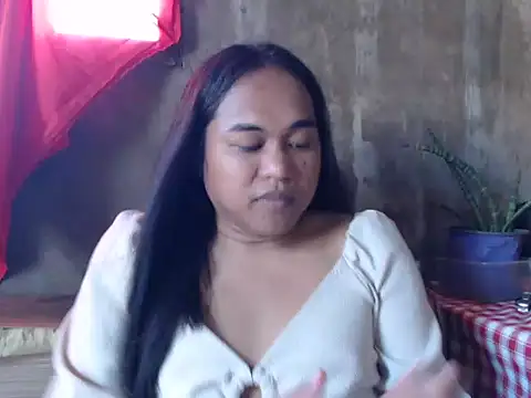 Snapshot of bettina_love chatting on September 9, 6:02 am bettina love online show from September 9, 6:02 am
