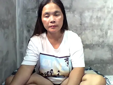 big tits24 online show from January 18, 7:04 am