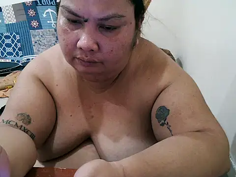 xxbigboootyxx online show from July 8, 12:40 pm