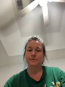 Vivian MayXxX online show from June 22, 8:39 pm