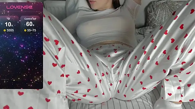 92yourbitch922 online show from December 19, 7:28 pm