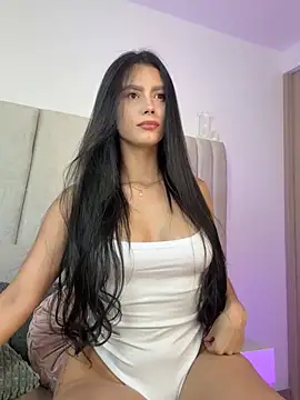 Lauraxx69 online show from July 22, 8:37 am