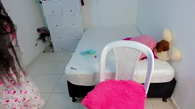 sweetnia online show from June 7, 3:41 pm