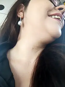 AriaRussell online show from June 4, 1:48 pm